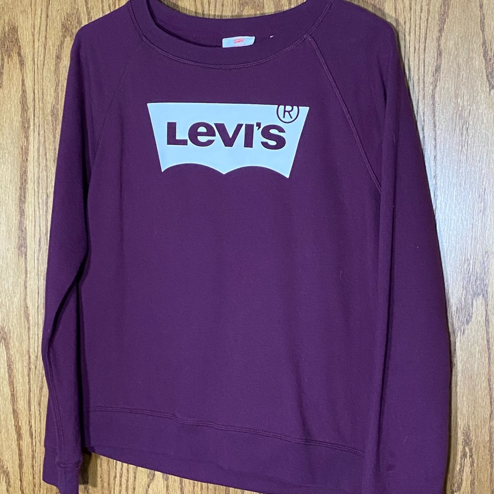Levi’s Sweatshirt